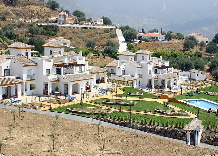 Castillo De Zalia Conjunto Rural * Alcaucín